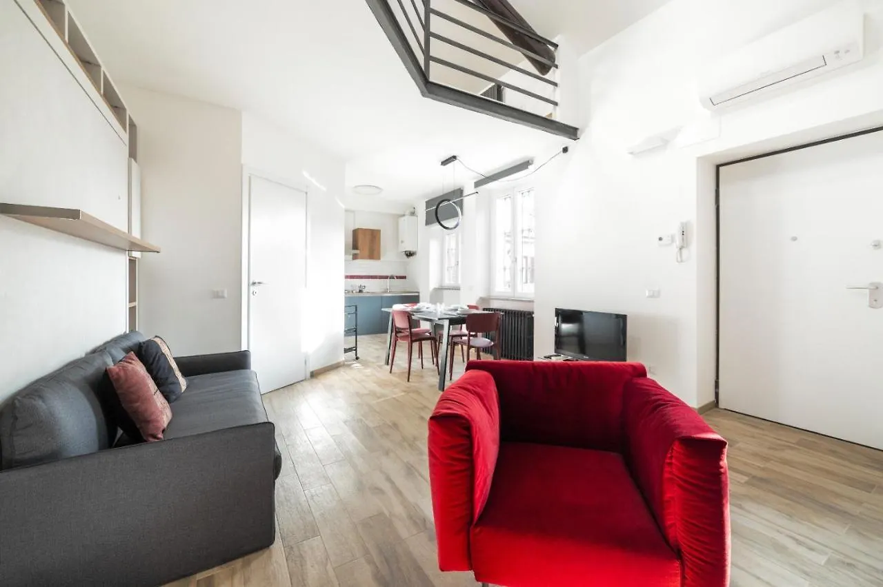 Renovated Duplex Apt Sempione & Arco Della Pace Apartment Milan