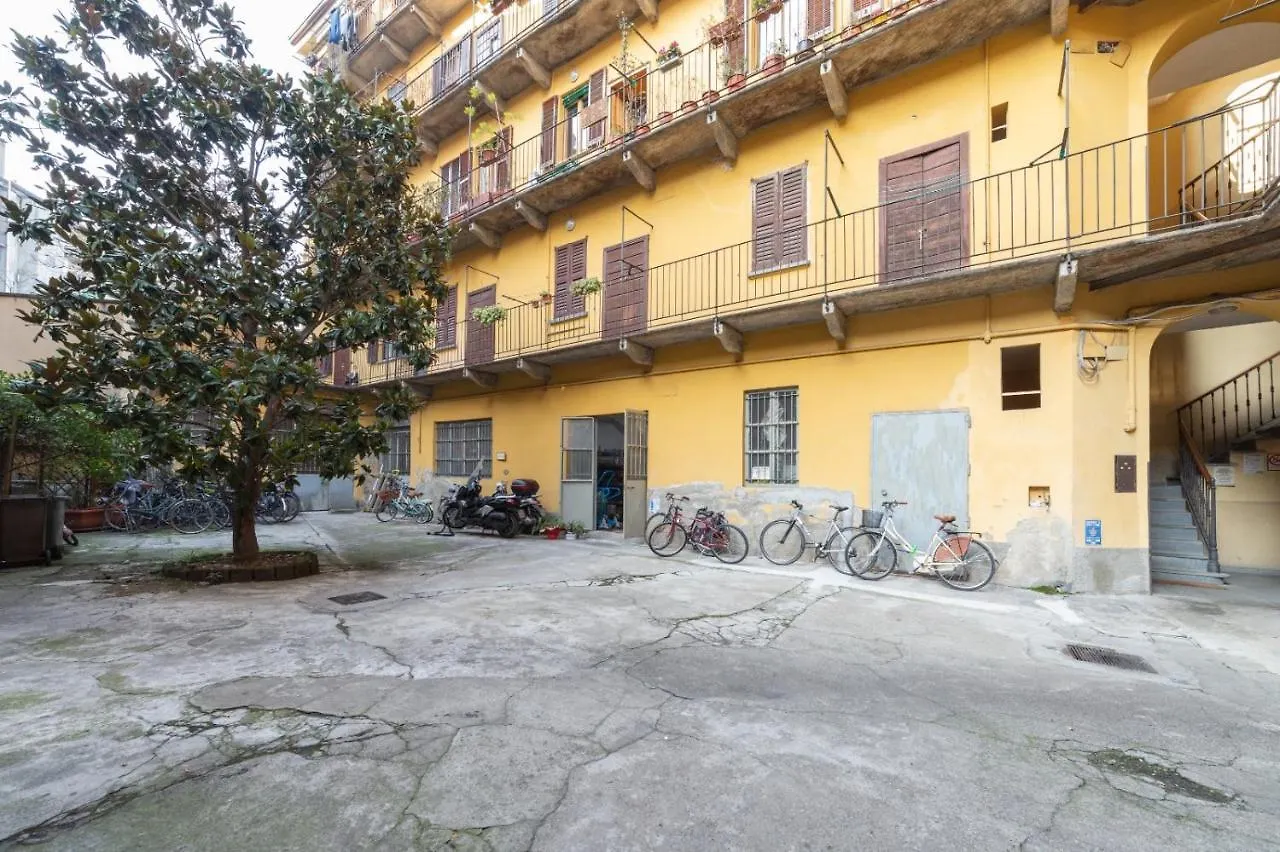Apartmán Renovated Duplex Apt Sempione & Arco Della Pace Milán 0*,  Itálie